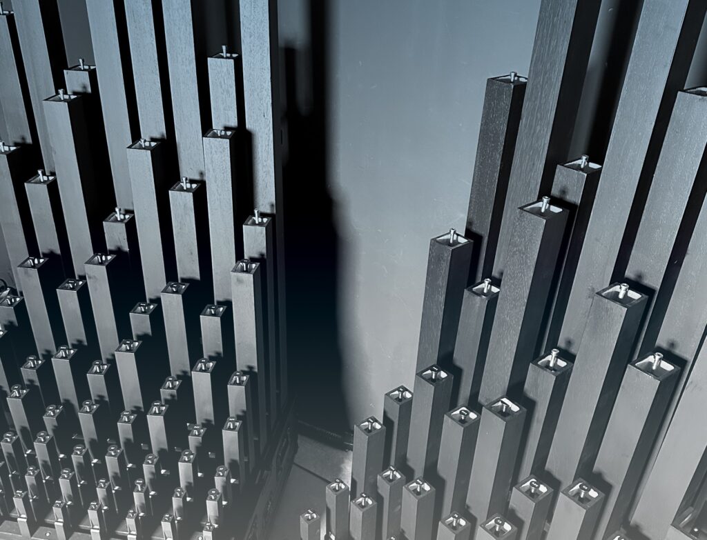 BLACK SQUARE – gamut inc präsentiert neuste Musikmaschine